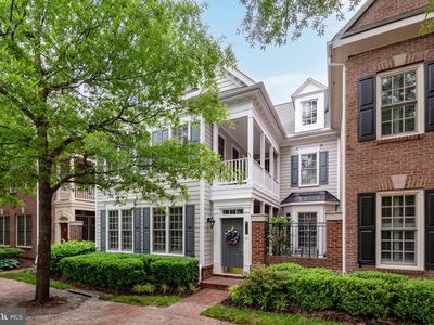 1106 Roundhouse Ln, Alexandria, VA, 22314