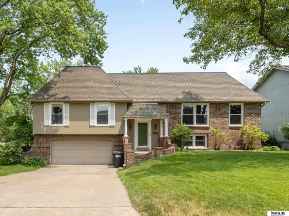 2605 S 167th Avenue Cir, Omaha, NE 68130