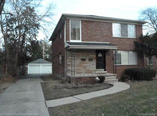 812 Neff Rd, Grosse Pointe, MI 48230