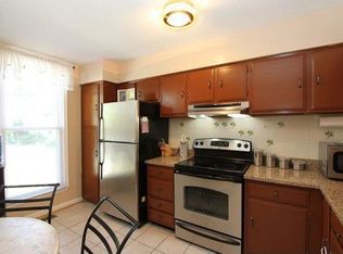 13818 Carter House Way, Silver Spring, MD 20904