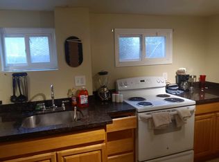 9539 Sand Point Way NE, Seattle, WA 98115