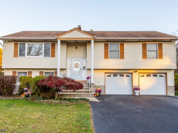 9 Whipple Rd, Pequannock Twp., NJ 07444
