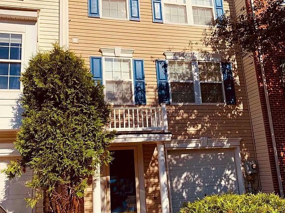 5th image of 845 Monet Dr