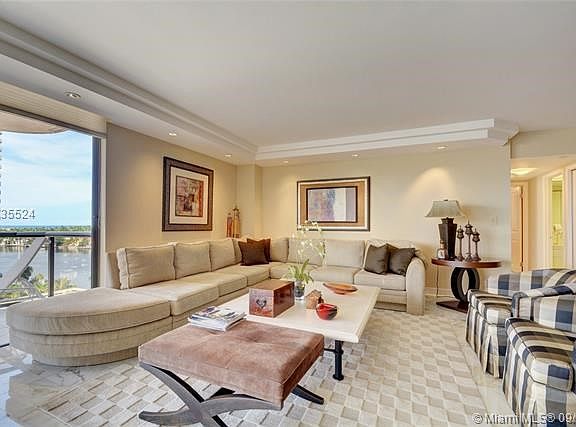 3rd image of 19667 Turnberry Way APT 9H