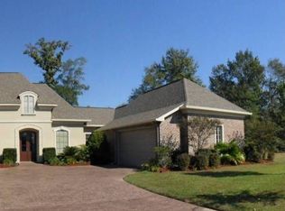 231 Longstreet Ln, Picayune, MS 39466