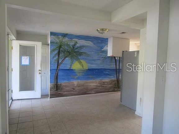 5th image of 5204 37th St N