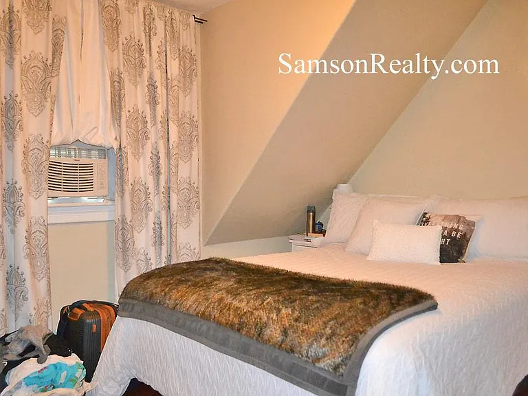 149 University Ave #3 — Photo 3