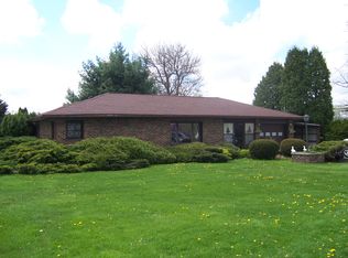 922 E Short St, Winchester, IN 47394