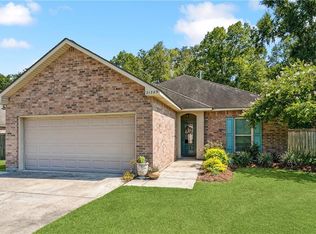 21289 Beau Chateau Blvd, Ponchatoula, LA 70454