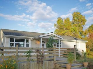 1451 Whittamore Rd, Chesapeake, VA 23322