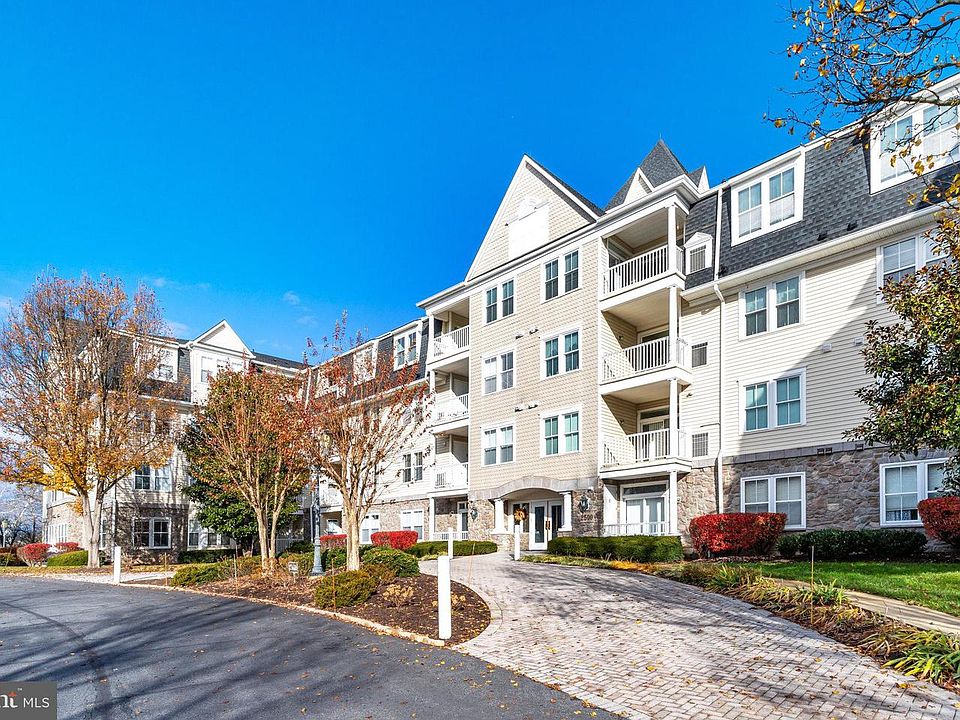 1st image of 2500 Waterside Dr Unit 303