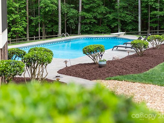 4th image of 8929 Radford Ct