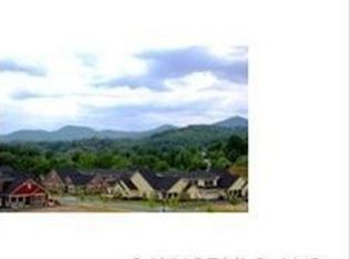 36 Brookstone Pl, Candler, NC 28715