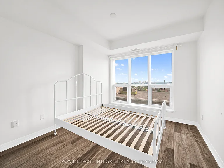 195 Besserer St #1504 — Photo 18
