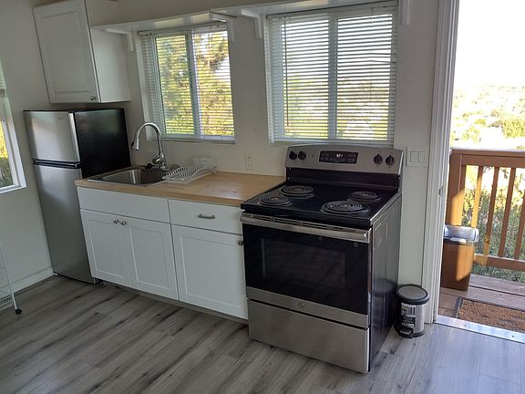 5th image of 1551 Sherbrooke St #1