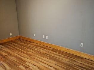 1411 W G St #8, Elizabethton, TN 37643