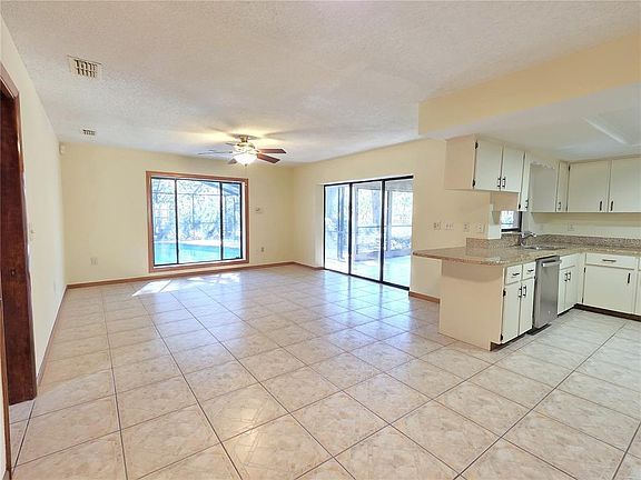 5th image of 403 Copperleaf Cir