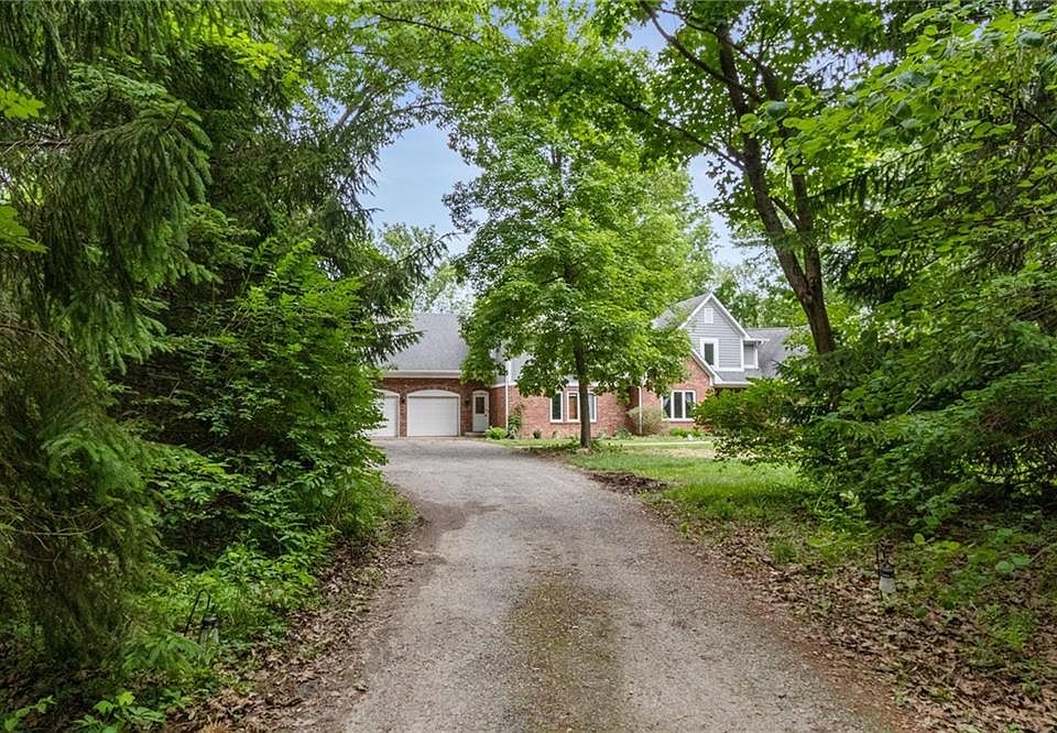 8423 Mud Creek Rd, Indianapolis, IN 46256 Zillow