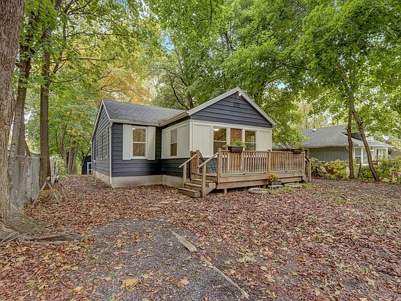 2nd image of 24696 W Lake Shore Dr