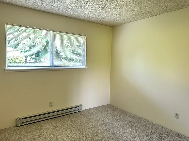8856 SE Flavel St — Photo 7