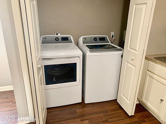 5th image of 107 W Nettleton Ave #D