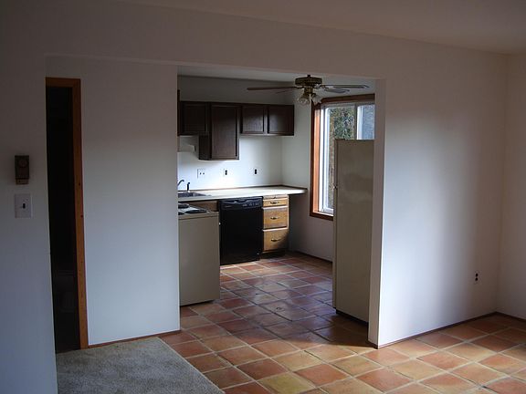 3rd image of 280 Highland Ave