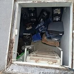 4th image of 1875 N 185th Rd