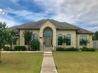536 Spanish Grant Cir, Bandera, TX 78003