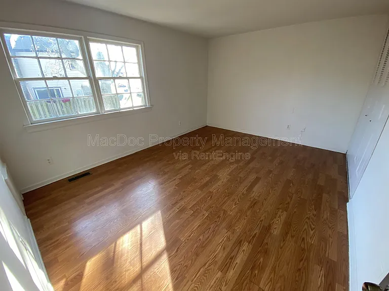 400 Rann Ct — Photo 10