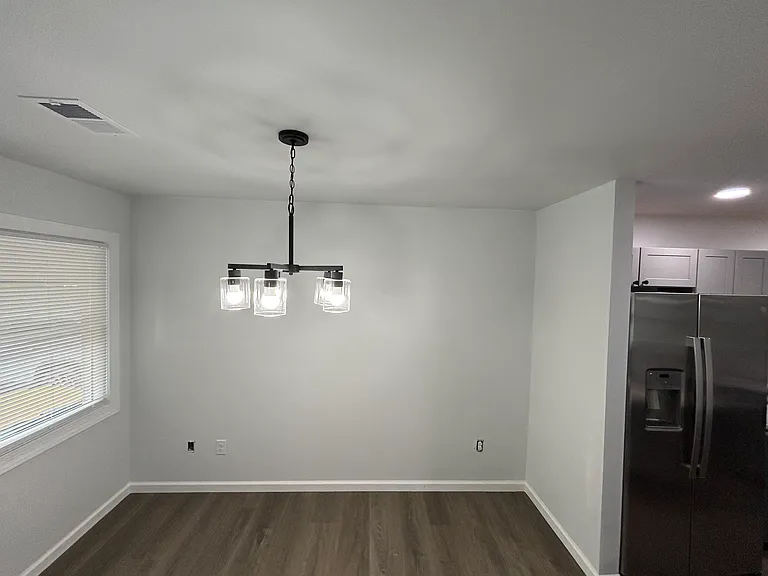 147 N Church St #2 — Photo 6