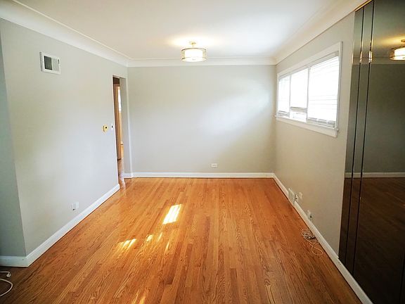 4th image of 6185 N Keating Ave