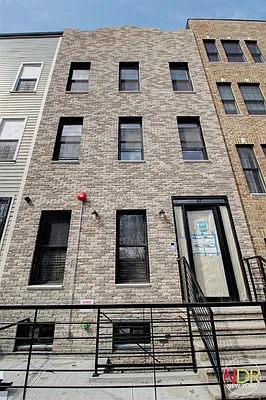 Rented by Next Door Realty NYC | media 44