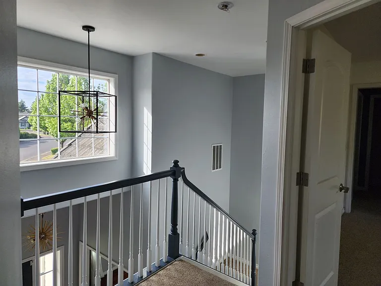 1592 Kingston Way — Photo 35