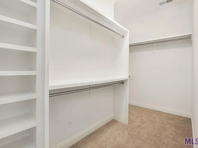 3505 Rue D Orleans — Photo 10