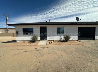 21490 Bear Valley Rd APT C, Apple Valley, CA 92308