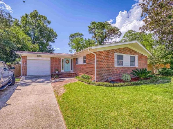 3855 Summer Dr, Pensacola, FL 32504