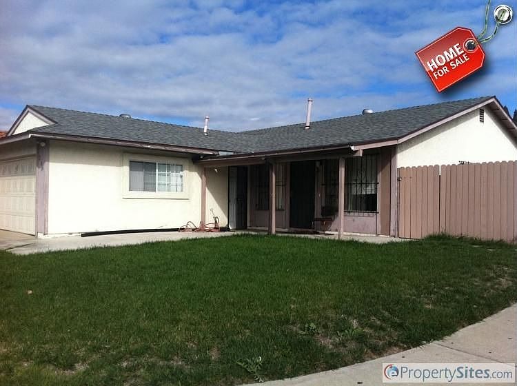 1st image of 201 Treewood St