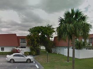 1423 Princeton Ln, Boynton Beach, FL 33426