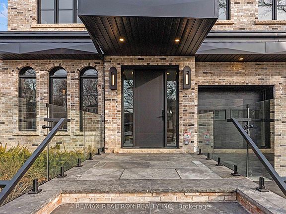 4th image of 38 Ridgevale Dr