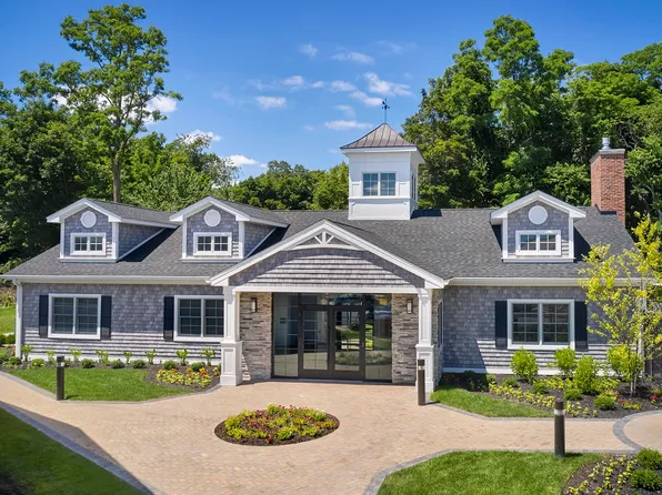 Heatherwood House at Port Jefferson