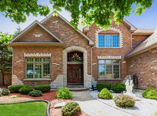142 Linden Ave, Medinah, IL 60157