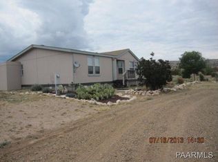 680 W Valleri Ann Rd, Paulden, AZ 86334