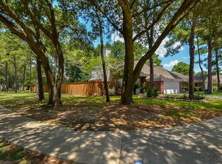 7803 Hidden Oaks Ln, Houston, TX 77095