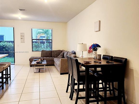5th image of 15833 NW 91st Ct
