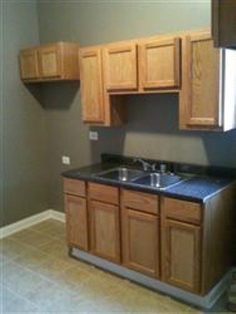 1st image of 6507 S Rhodes Ave