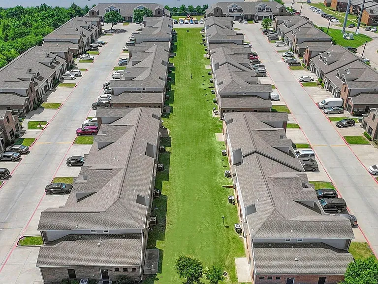 Prairie Estates — Photo 7