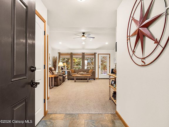 5th image of 1745 Pacific Ridge Ln