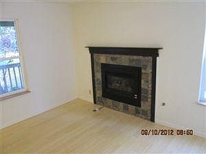 3rd image of 19844 Irwin Ave NE