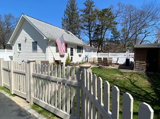 2820 Weeks Ave #B, Oceanside, NY 11572
