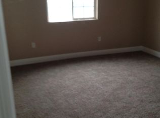 335 N Clark St, Fresno, CA